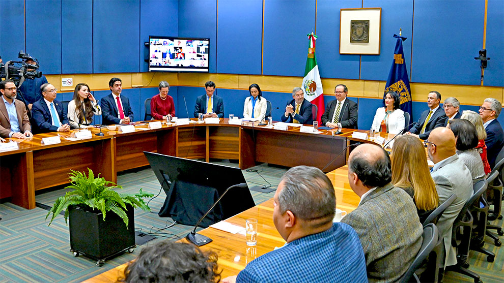 Lanzan plataforma para apoyar a migrantes en Estados Unidos